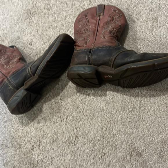 Work boots - Picture 3 of 5